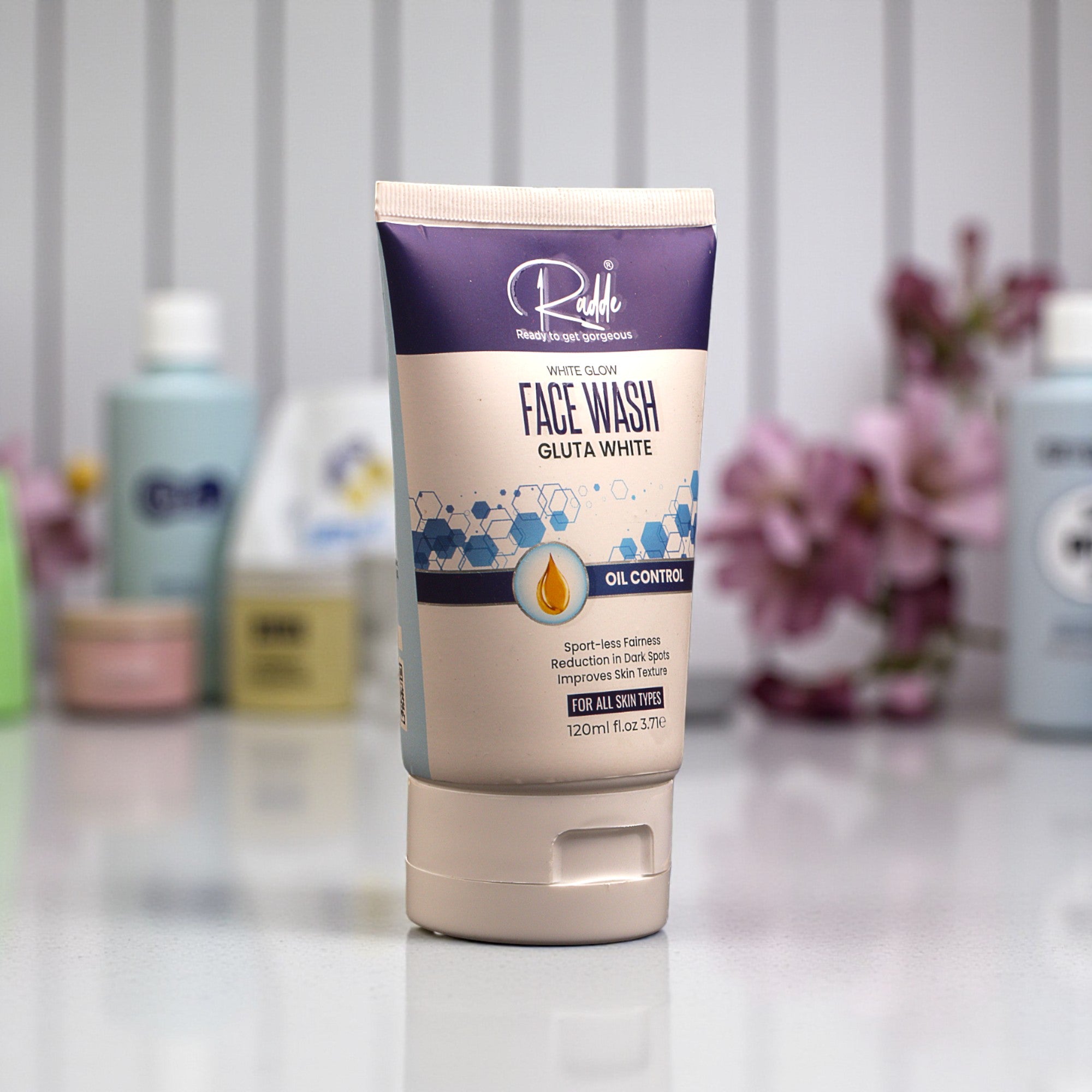 White Glow Face Wash